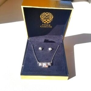 Vince Camuto necklace and earring gift set